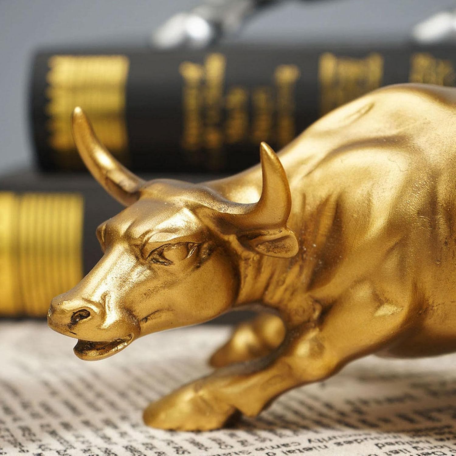 Wall Street Bull Sculpture - Resin Bull Art Office Ornament, Good Luck Gift For Stock Market Career Wealth Symbol Finance Office Desk Decor Lovers Workers Decorative Art Piece - Image 6