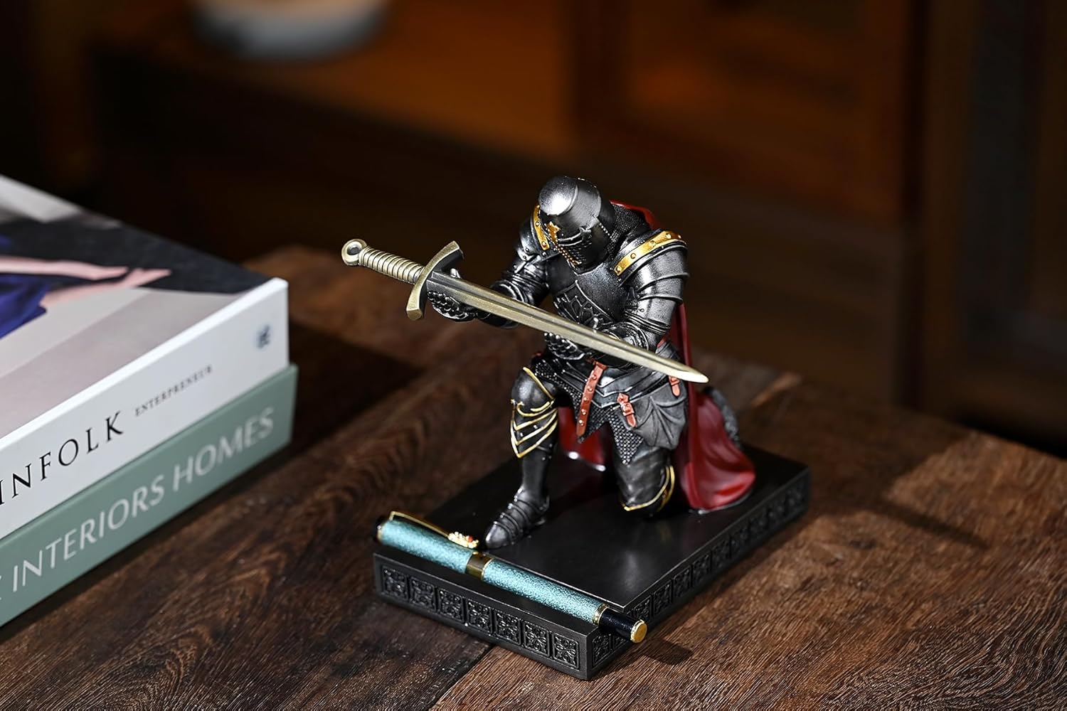 Medieval Templar Vanguard Officer Knight Pen Holder Pen Stand Desk Organizers and Accessories Resin Mobile Phone Stand as Gift for Office and Home Desk Organizer (Iron) - Image 5