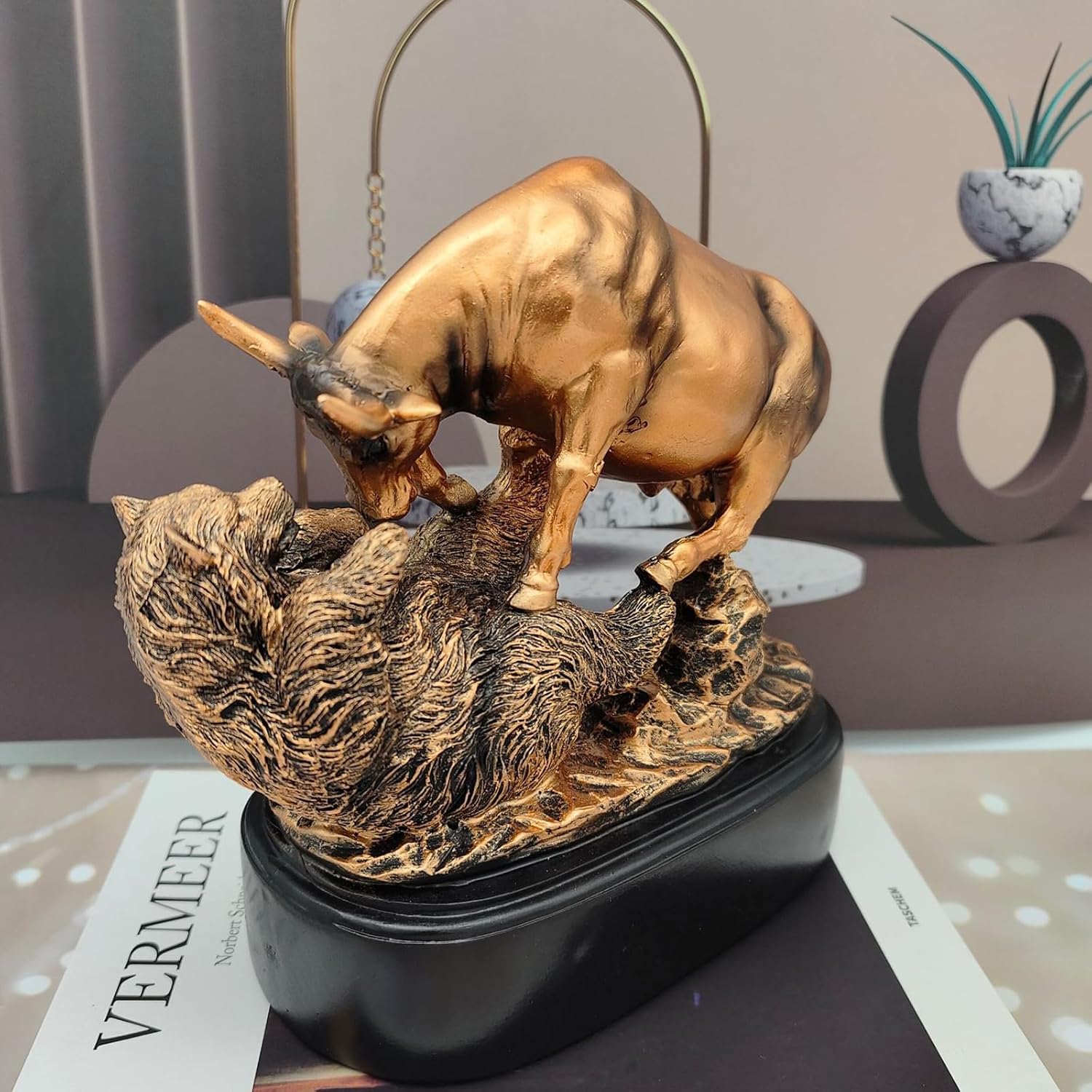 Wall Street Resin Bull Figurine Wall Street Stock Market Bull Bear Fight Financial Broker Gift Wine Cabinet Office Decoration - Image 7