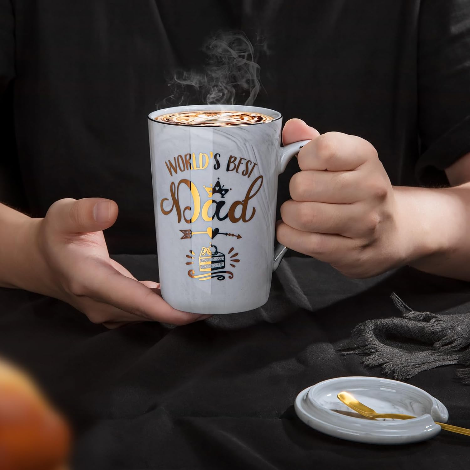 Birthday Gifts for Dad from Daughter Son - World's Best Dad - Daddy Mug with Gold Print, Funny Fathers Day Presents, 14Oz Grey Ceramic Gold Print Coffee Cup, Lid Spoon Greeting Card, Nice Gift Boxed - Image 4