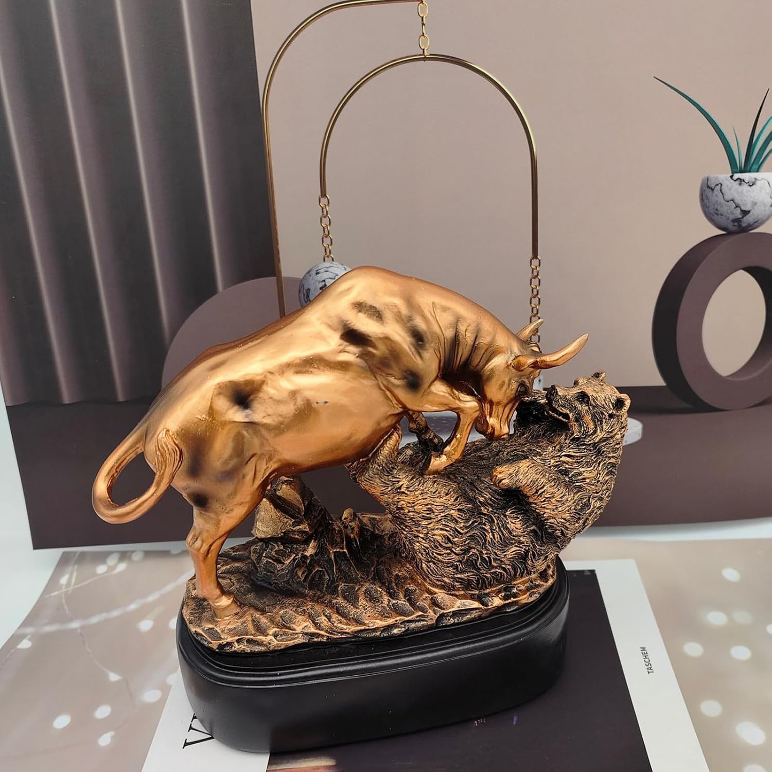 Wall Street Resin Bull Figurine Wall Street Stock Market Bull Bear Fight Financial Broker Gift Wine Cabinet Office Decoration - Image 8