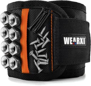 WEARXI Gifts for Men, Magnetic Wris...