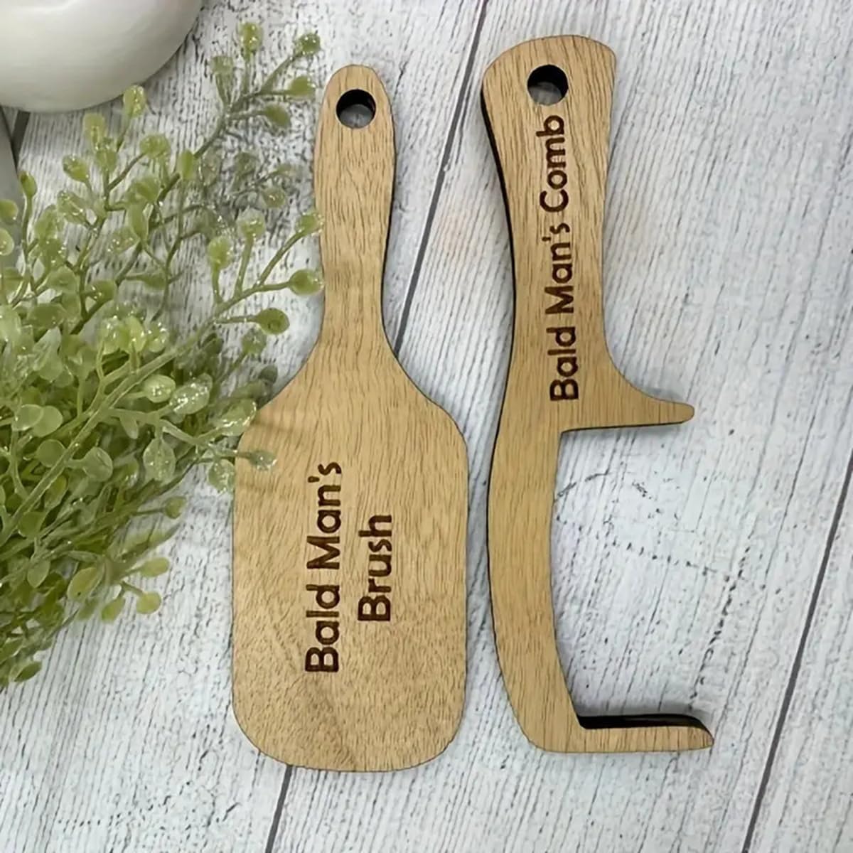 Bald Man Comb Joke Set, Funny Hairless Combing Brush Gag Gifts for Men, Humorous Toothless Combs Blad Mans Brush for Trick Friends Gift - Image 5