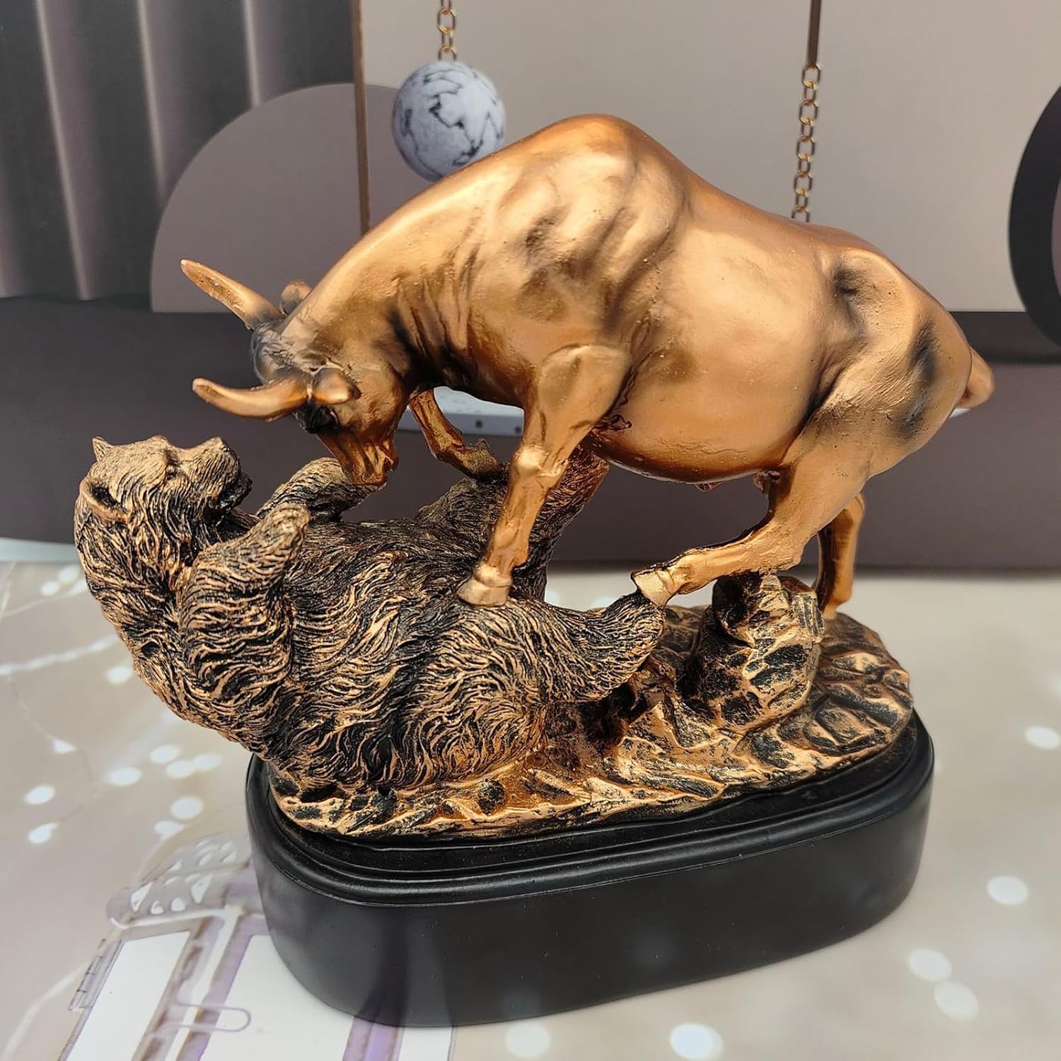Wall Street Resin Bull Figurine Wall Street Stock Market Bull Bear Fight Financial Broker Gift Wine Cabinet Office Decoration - Image 5