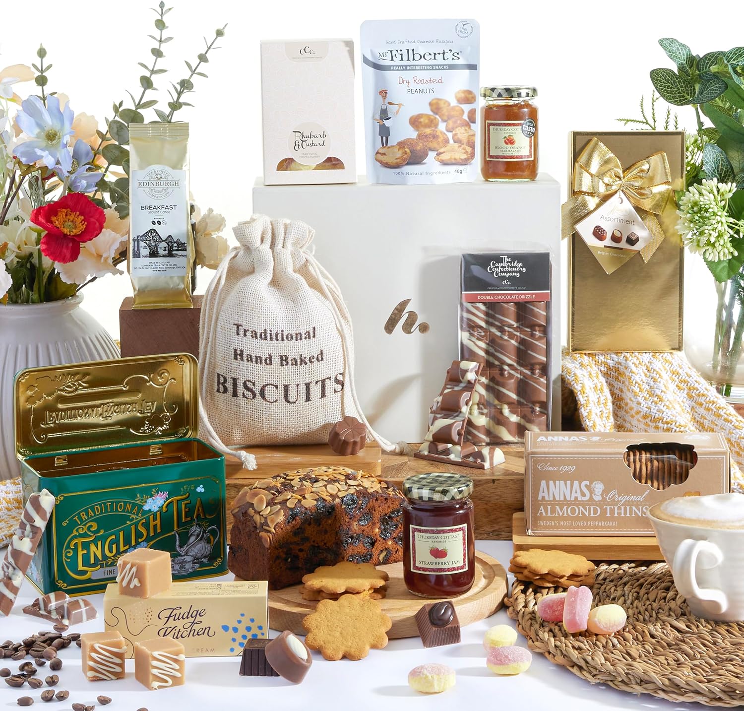 Traditional Treats Gift Hamper | Premium Chocolate, Biscuits, Cake, Coffee, Tea & Fudge | Gourmet Food Hamper for Men & Women | Luxury Gift for Birthdays, Thank Yous & Father's Day