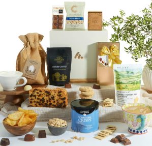 Gourmet Gift Hamper – Luxury Choc...